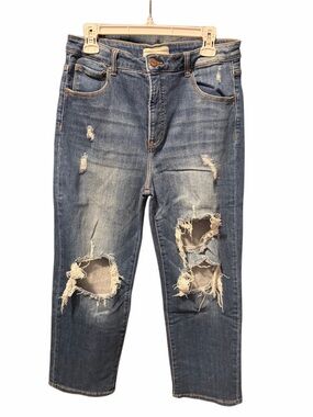 Risen cropped distress jean
